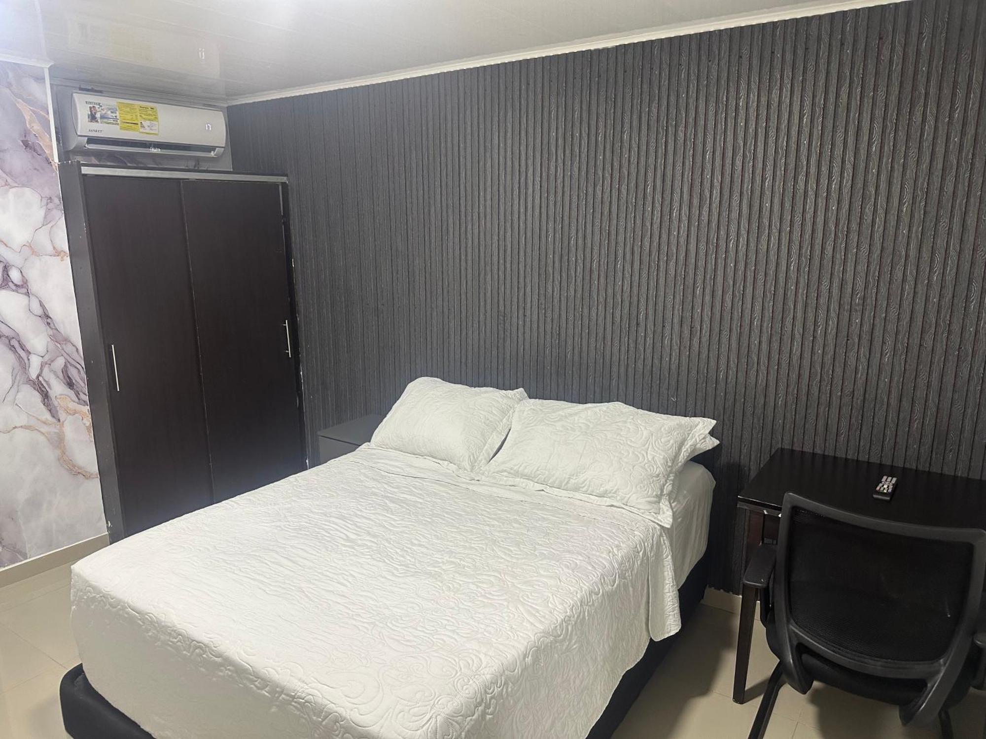 Apartahotel Plaza San Andrés المظهر الخارجي الصورة