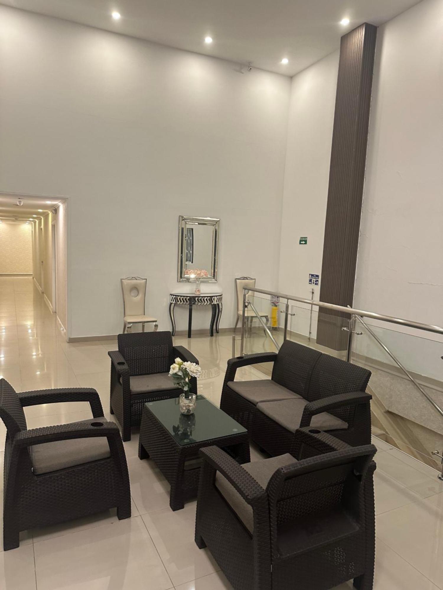 Apartahotel Plaza San Andrés المظهر الخارجي الصورة